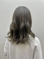 ケンジ 横浜(KENJE)&nbsp;オリーブ/オリーブベージュ/グレージュ/巻き髪