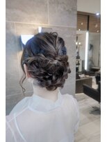 ルッカヘアガーデン 鶴ヶ島店&nbsp;編み込み×アップスタイル/結婚式お呼ばれヘア