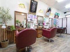 YOU HAIR CLINIC SALON【ユウーヘアークリニックサロン】