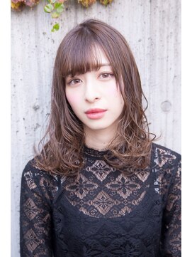 エイミー(Aimee) Aimee ラフウェーブ×ミルキーグレージュ