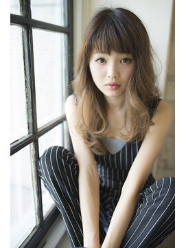 ミラレスカ 栄(MIRA RESCA) ミラレスカ 透明感のある外国人風イノセントセミディbyウラタニ