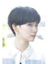 エムスラッシュ みなとみらい馬車道店(M SLASH)&nbsp;M.SLASH馬車道/横顔が綺麗なクールショート/くせ毛カット/耳かけ