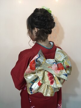 リエラ 新宿(RIERA) 振袖着付け＋ヘアセット