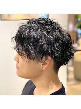 シアン(CyAN) ツイストスパイラルパーマ