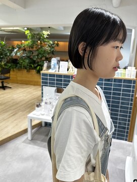 オーシャン(Ocean) ［Ocean Hair&Life 水田］首元スッキリぱっつんボブスタイル