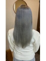 ブレストハコダテ(BLESSED HKD)&nbsp;【函館】ハイトーンシルバー20代30代40代【美容室】