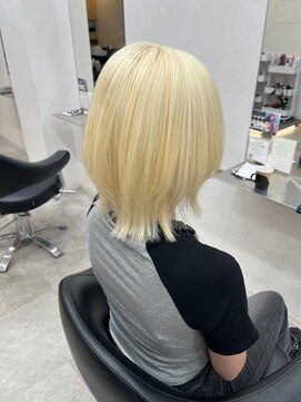 セイル(Sail) くびれヘア抜きっぱなし×ウルフ