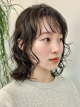 ソーンズ ヨイク(thorns YOIKU) 大人可愛いくびれミディアム×ナチュラルパーマ