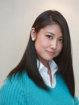 コムセボ(Comme C'est beau) ちょっと落ち着いた大人の雰囲気漂うストレート