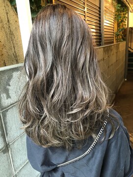 チョビー(Chobii) 369/デジタルパーマ/イルミナカラー/ヘルシーレイヤー/栗原