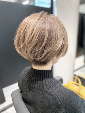 ジエクト 本店(The Ect) 脱白髪染め/シャンパンベージュ/ミルクティーブラウン/ショート