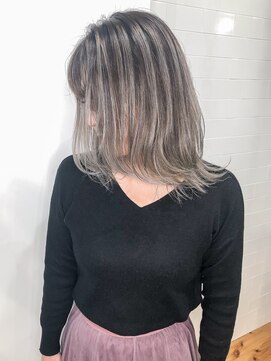 ローレル(Laurel) Laurel心斎橋○森拓也○コントラストバレイヤージュ