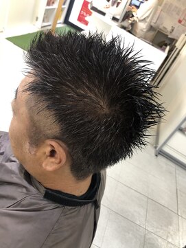 トータルビューティーサロン ディーグレース(TotalBeautySalon D.Grace) ツーブロックアッシュブラウン