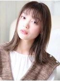 大人かわいいミディアムヘア　▼4