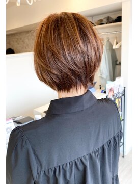 ヴィアスヘアー(vias hair) 大人ショート×リタッチカラー