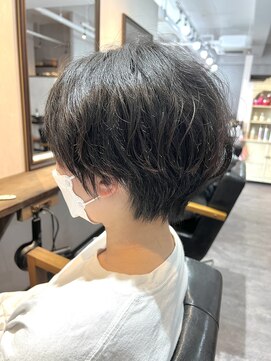 ユニ (UNI) ニュアンスショート