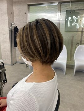 イキ 表参道(iki omotesando) モード/無造作ウェーブ/大人ガーリー[表参道駅]