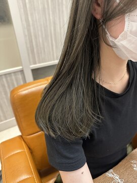 エクラートエール 大宮東口店(ECLART aile) オリーブアッシュ