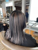 アフィナー 上大岡(Afinar) ♪【tomo 上大岡】 ハイライト ピンクシルバー