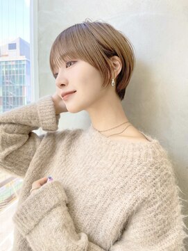 ソーコ 渋谷(SOCO) マッシュショート前髪長めハンサムショート黒髪ショート襟足短め