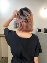 トナリ(tonari)&nbsp;根元が伸びても気にならないルーツカラー