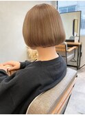 ハイトーンボブミルクティーベージュ＊重めボブ透明感カラー