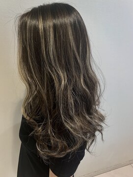 ハツ 橋本(HATSU) しっかりメリハリ◎ハイコントラストカラー【佐藤こうや】