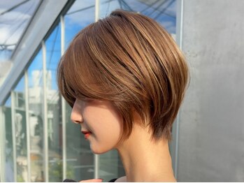 ソワネ 表参道(soigne)の写真/《白髪を“悩み”から“魅力”へ。》白髪ぼかし髪質改善カラーで上品で自然体な大人の美しさを＊[表参道]