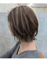 イル(iru)&nbsp;白髪ぼかし／ハイライト/レイヤー/ベージュ系