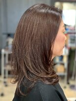 ヘアークリアー 春日部 ミセス ミディアムレイヤーワンカール仕上げ 艶髪