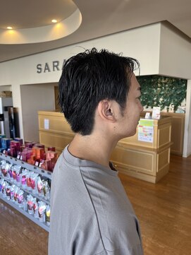 おでこの広さも隠せる！メンズショート/刈り上げ