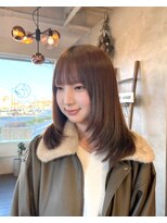 アズグロウ エクラ(AS GROW 'eclat) ダークアッシュナチュラルストレート×柔らかブラウン