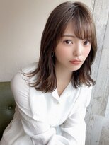 シルクレイ 吉祥寺店(Silk-lei) 大人かわいいフェザーバングのモテカーキグレージュ外ハネ吉祥寺