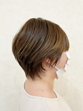 トップヘアー 中庄店(TOP HAIR fuapua) レイヤーくびれショート