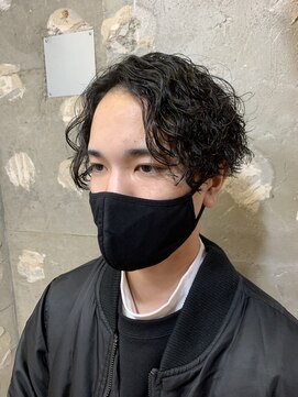 アカ(ACA) センターパートツイストスパイラルパーマツイストパーマ札幌大通