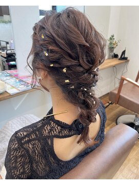 リブヘア(LiB hair) 編みおろしアレンジ
