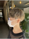 ホワイトベージュ