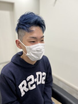 モンド ホリスティック ヘアー(MONDE Holistic Hair) メンズカット×ブルーカラー[刈り上げ(メンズ)]