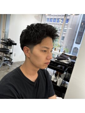 ミラバイグリーン(Mira by green) 【KAEDE】大人の短髪×スパイキーショート