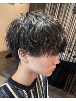 ジュンヌオム リンカラン(Jeune Homme LINGKARAN) 波巻きスパイラルパーマ×マッシュ