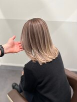 ジルブラン(JIL BLAN) ハイライトバレイヤージュダブルカラーショートカット30代40代