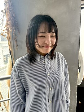 リュッカ(Lyuck) 【MANA】ウルフレイヤー/レイヤーカット/ウルフカット