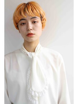 リブ(Live) オレンジカラー_マッシュショート_ダブルカラー