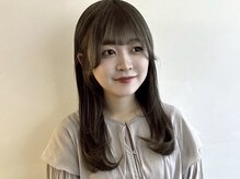 【艶髪とくびれシルエットで、品よく垢抜けたスタイル】  stylist  藤原 結奈 @21yui____h