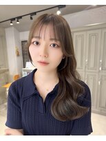 カシュカシュ 表参道(cache cache) 韓国ヘアレイヤーカットオリーブグレージュハッシュカット