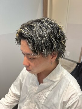 サロウィン 熊本上通り店(SALOWIN) ツイストスパイラル×ハイライト