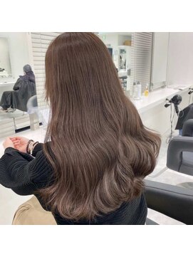 アカデミー 横浜(ACADEMY) 韓国風ブラウンカラー♪