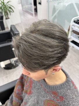 ルースト 南堀江店(ROOST) 刈り上げセンターパート/波巻きツイストスパイラル/南堀江