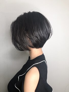 ハピネス 王寺店(Happiness) 30代40代50代小顔マニッシュショートフレンチボブネイビーカラー