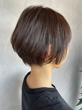 フラッタ(flata) 大人かわいいショートボブ